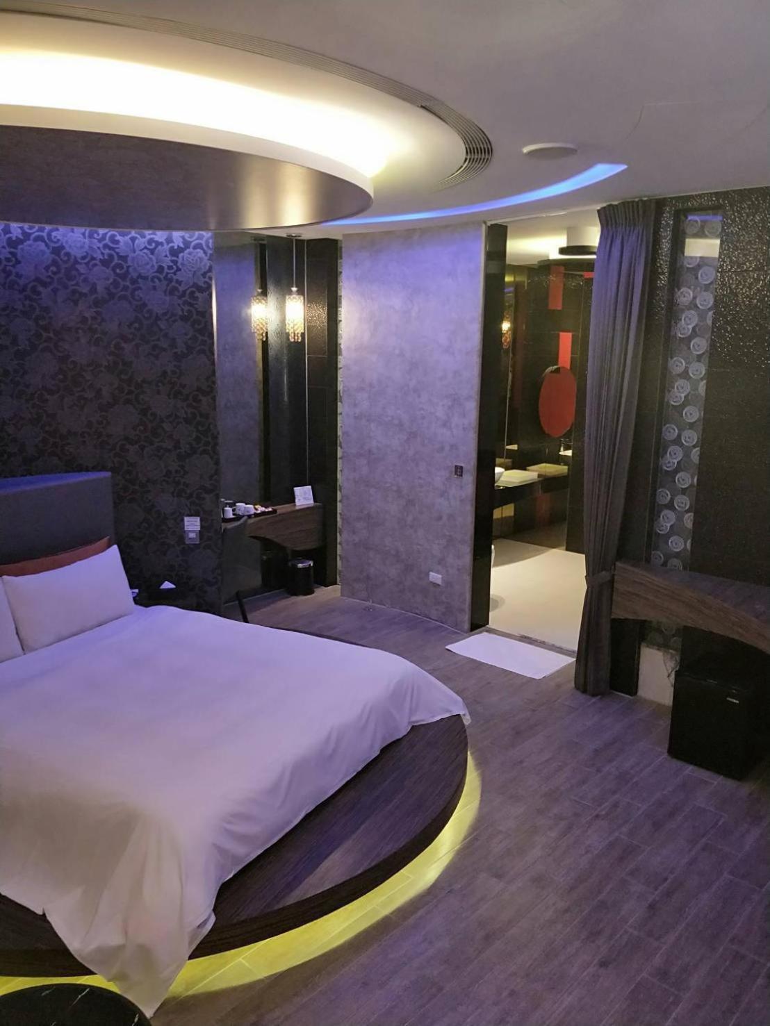 Chen He Spa Motel Lukang Eksteriør billede